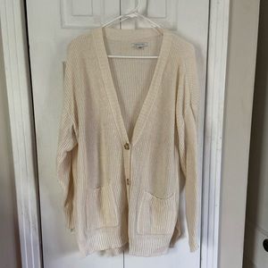American Eagle Chunky Ivory Button Down Cardigan | Size: M